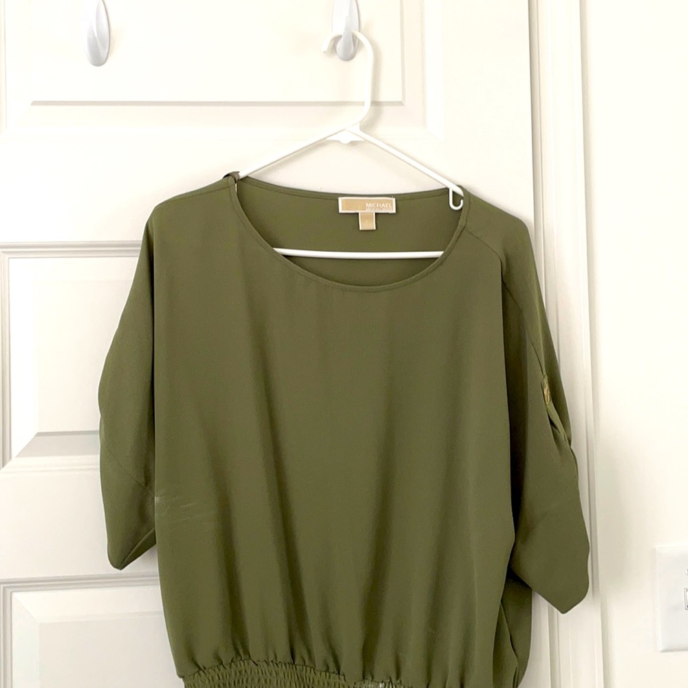 EUC Michael Kors top